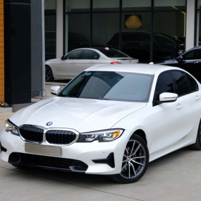 Xe BMW 3 Series 320i Sport Line 2022