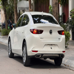 Xe Mazda 3 1.5L Luxury Trắng 2023